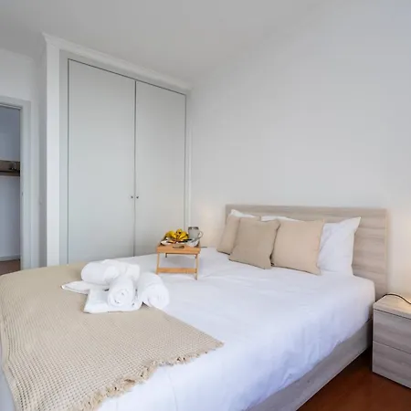 Atlantic View I By Galmi * サンタ・クルーズ