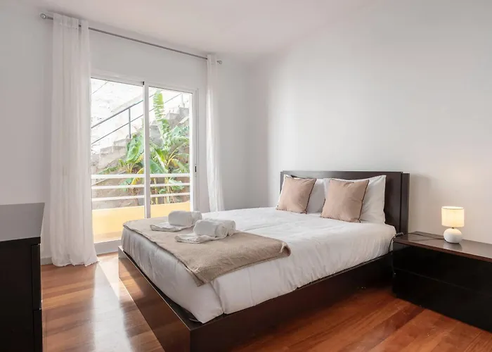 Atlantic View I By Galmi *